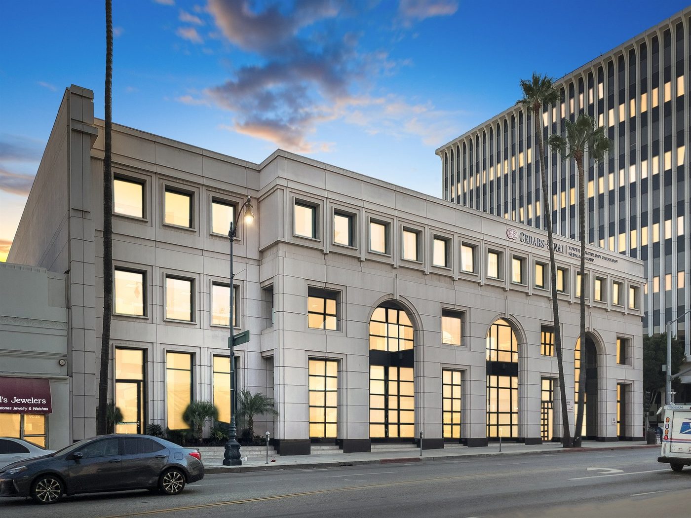 Stockdale Capital Trades 2 MOBs for $156M